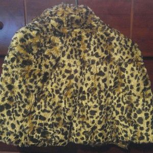 Women's leopard print 3/4 cape